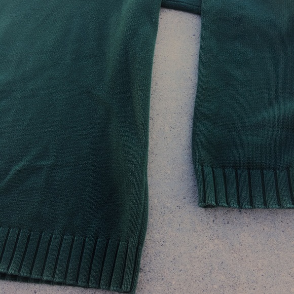 *SOLD* Green Tommy Hilfiger Knit Crewneck Sweater - Picture 4 of 4